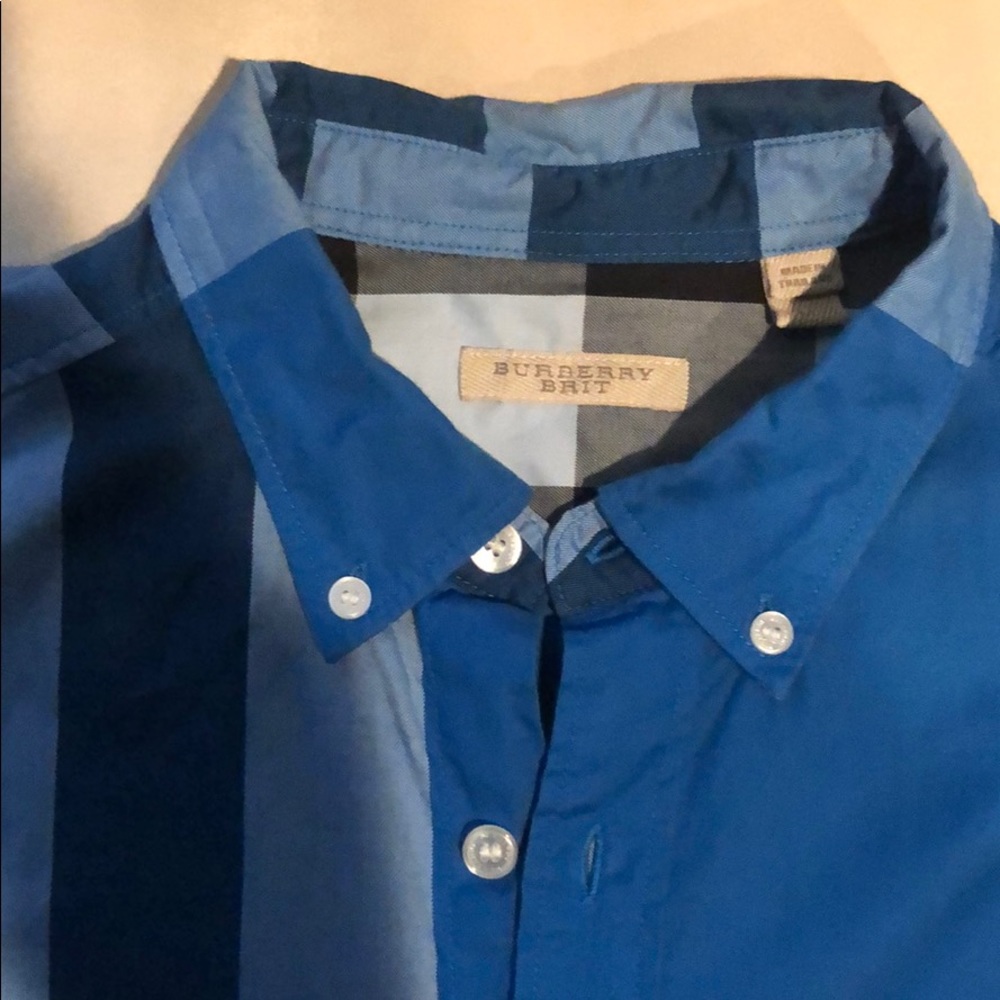 Blue Burberry Button down size M